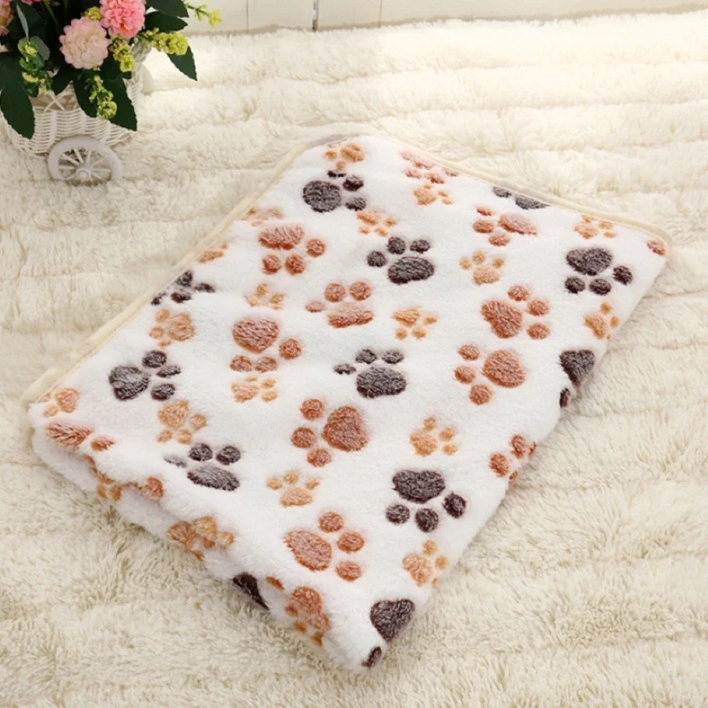 Manta Macia em Fleece Coral com Pegadas para Cães e Gatos