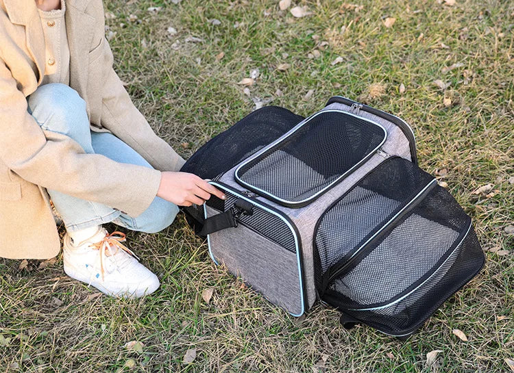Breathable Mesh Expandable Side-Open Pet Travel Carrier Bag