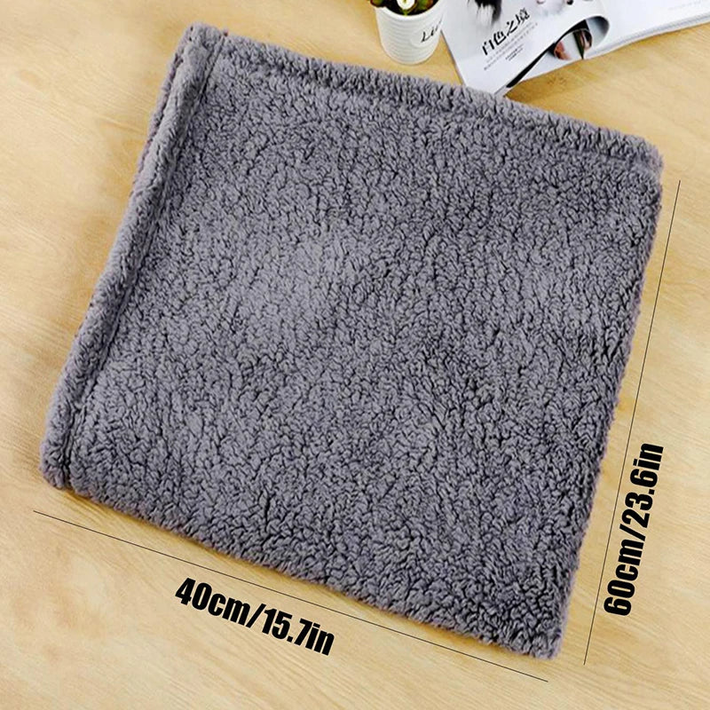 Coperta morbida in peluche grigio per animali, copridivano caldo e accogliente in pile per cani e gatti