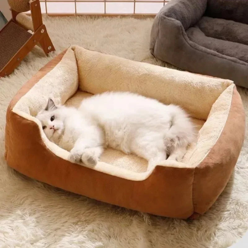 Letto rettangolare morbido in peluche a forma di divano per il riposo di cani e gatti