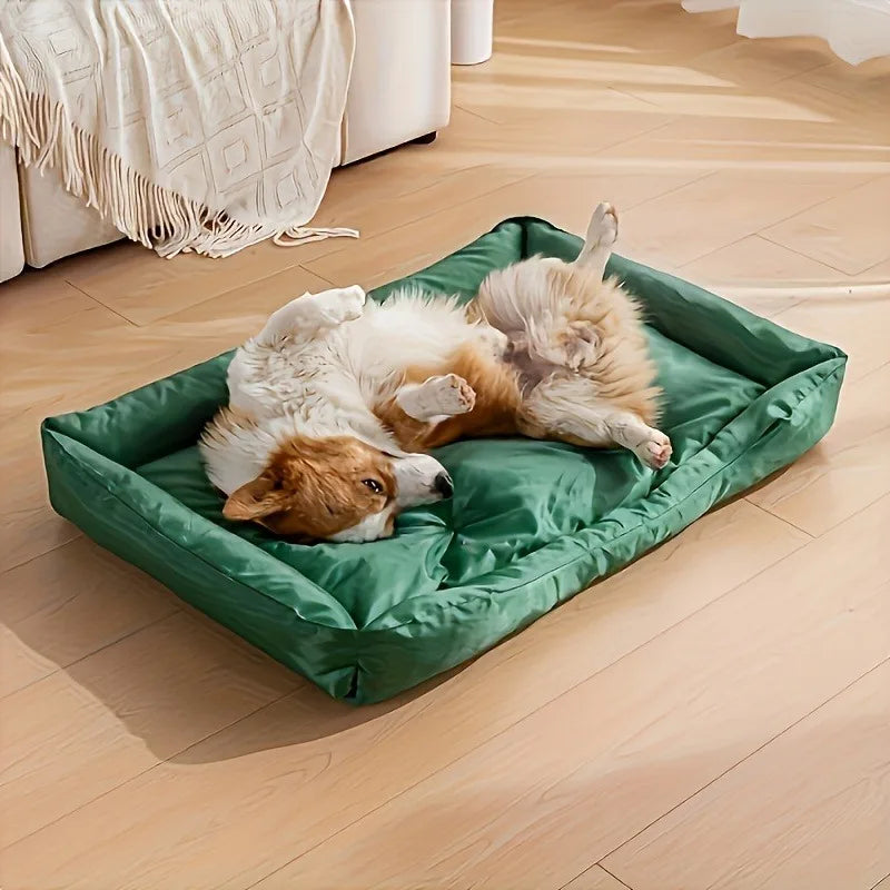 Cuccia morbida e imbottita per cani e gatti in diversi colori